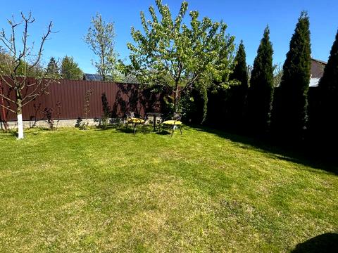 будинок за адресою Героїв Майдану вул. (1 Листопада), 1