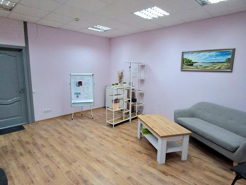 комерційна за адресою Проскурівського підпілля вул., 71