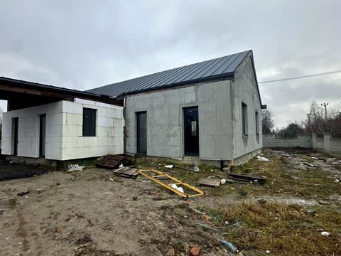 будинок за адресою Квітнева вул.