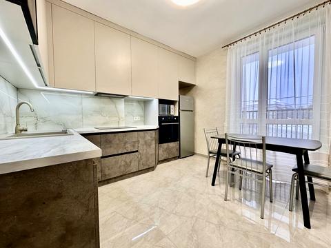 квартира за адресою Львів, Леоніда Перфецького вул., 6