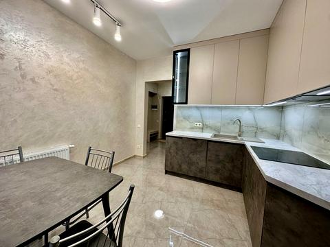 квартира за адресою Львів, Леоніда Перфецького вул., 6