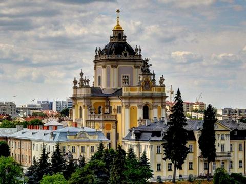 квартира за адресою Львів, Шумлянських вул. (Івана Сєченова), 3