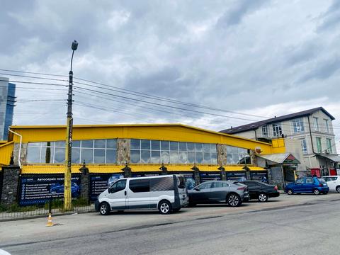 комерційна за адресою Передова вул., 19