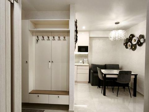 квартира за адресою Літературна вул., 8