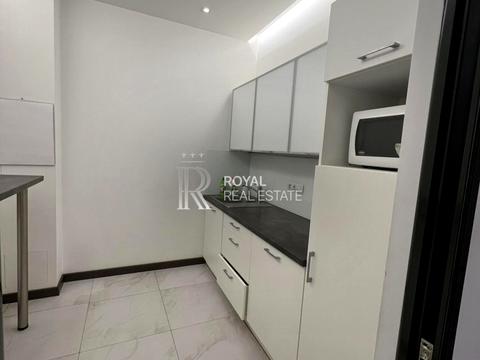 комерційна за адресою Київ, Полтавська вул., 12