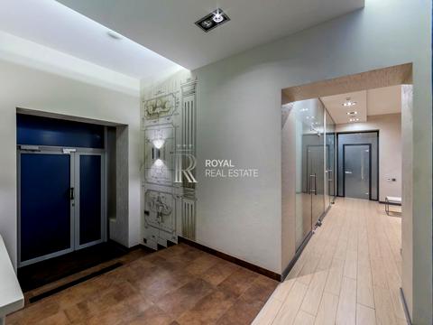 комерційна за адресою Воздвиженська вул., 22