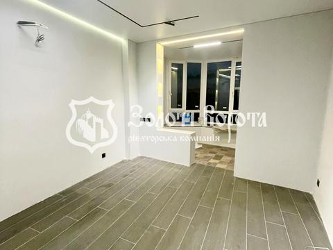 квартира за адресою Олени Пчілки вул., 2