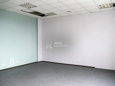 коммерческая по адресу Героїв Космосу ул., 4