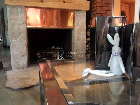 будинок за адресою смт. Козин, Шевченко