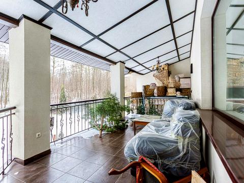 дом по адресу Київська вул.