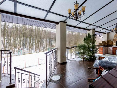 дом по адресу Київська вул.