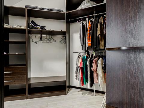 дом по адресу Київська вул.