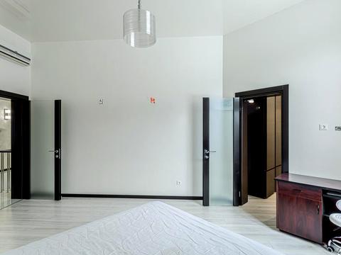 дом по адресу Київська вул.