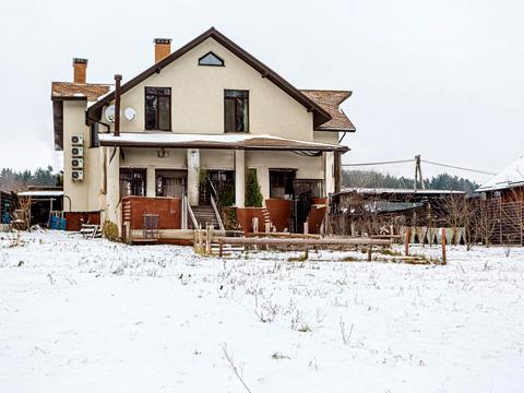 дом по адресу Київська вул.