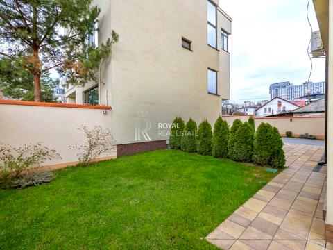 будинок за адресою Київ, Товарна вул., 24-Б