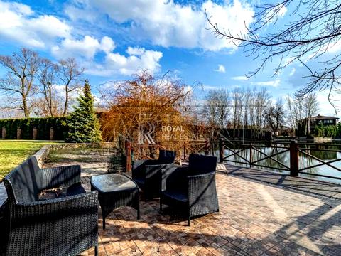 дом по адресу Святищенская ул.