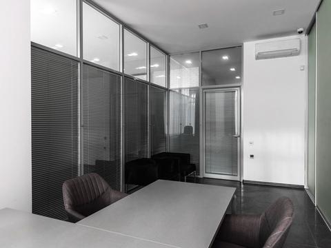 комерційна за адресою Київ, Ованеса Туманяна вул., 15-А