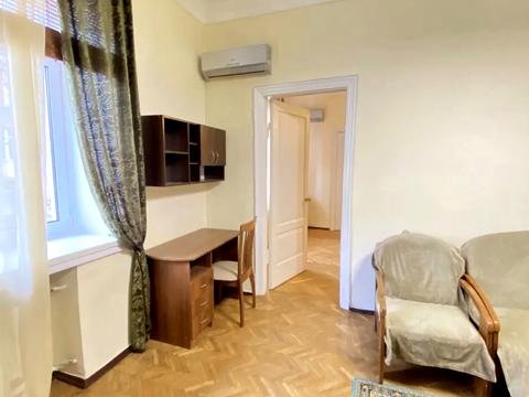 квартира за адресою Бульварно-Кудрявська вул. (Воровського), 10