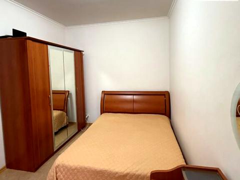 будинок за адресою смт. Козин, Київська вул.