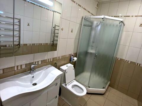 будинок за адресою смт. Козин, Київська вул.