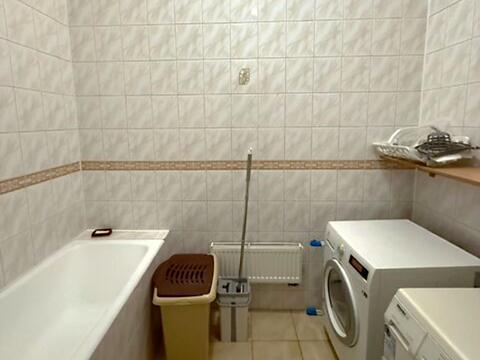 будинок за адресою смт. Козин, Київська вул.