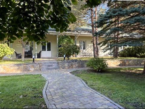 будинок за адресою смт. Козин, Київська вул.