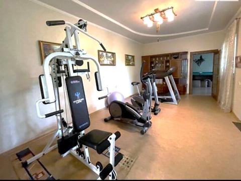 будинок за адресою смт. Козин, Київська вул.