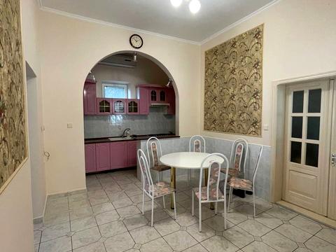 будинок за адресою Ужгород, Андрія Новака вул.