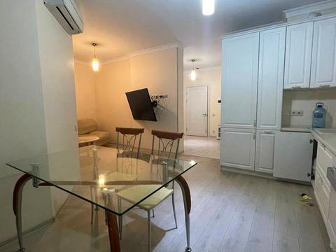 квартира за адресою Патріарха Мстислава Скрипника вул., 40