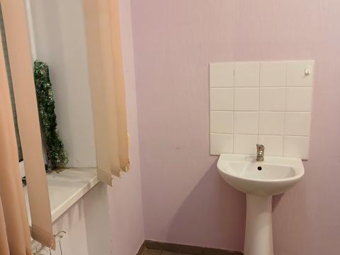 комерційна за адресою Сержа Лифаря вул. (Олександра Сабурова), 1