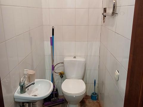 комерційна за адресою Сержа Лифаря вул. (Олександра Сабурова), 1