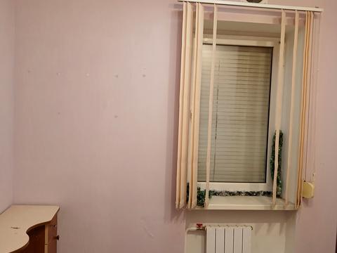 комерційна за адресою Сержа Лифаря вул. (Олександра Сабурова), 1