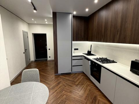 квартира за адресою Щаслива вул., 65