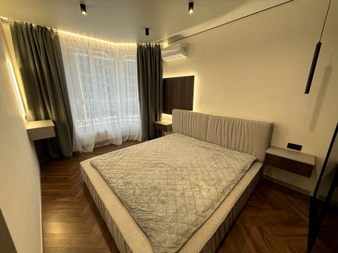 квартира за адресою Щаслива вул., 65