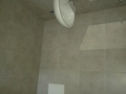 комерційна за адресою Королеви Єлизавети ІІ вул. (Глинки), 2