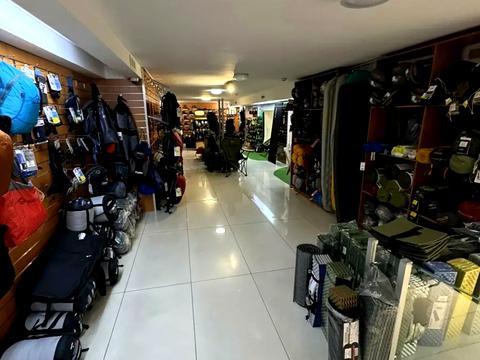 комерційна за адресою Київ, Берестейський просп. (Перемоги), 18