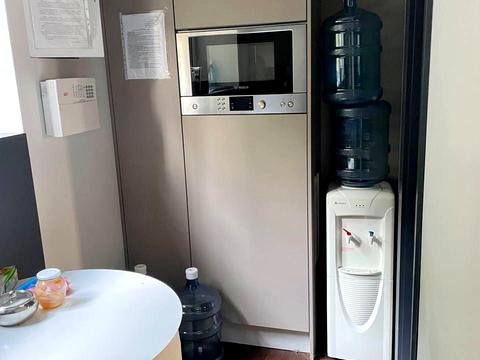 коммерческая по адресу Большая Житомирская ул., 10