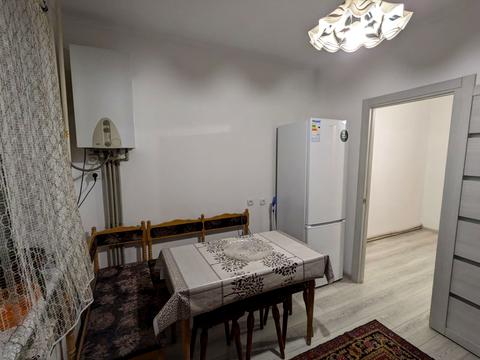 квартира за адресою Гната Хоткевича вул., 63А