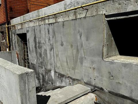 комерційна за адресою Левка Лук'яненка вул. (Жовтнева), 7