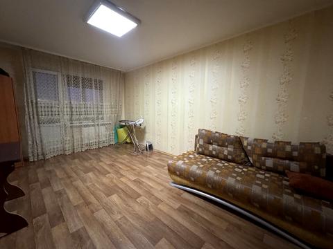 квартира за адресою Милославська вул., 12