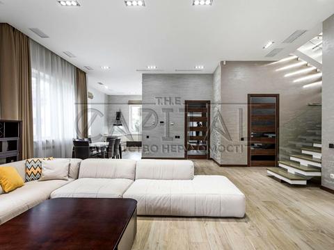 дом по адресу Анатолия Соловьяненко ул., 21