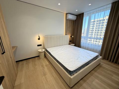 квартира за адресою Київ, Олександра Олеся вул., (Будинок 7.8)