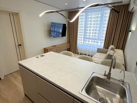 квартира за адресою Київ, Олександра Олеся вул., (Будинок 7.8)