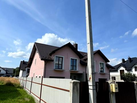 будинок за адресою Івана Миколайчука вул., 22; 22а