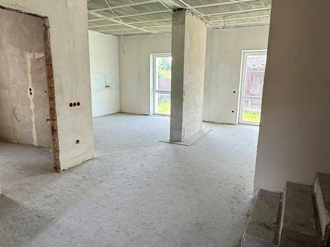 будинок за адресою Івана Миколайчука вул., 22; 22а