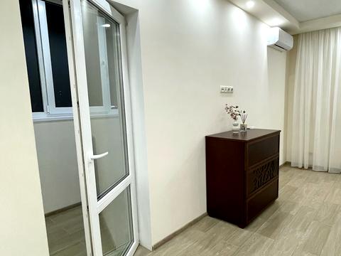 квартира за адресою Ревуцького вул., 40-Г