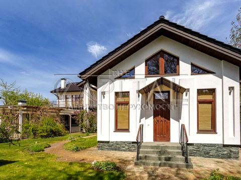 будинок за адресою с. Рожни, Північна