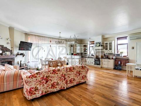 будинок за адресою с. Рожни, Північна