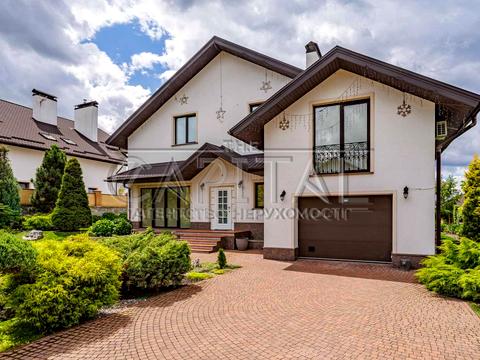 дом по адресу Зоряна