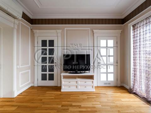 дом по адресу Зоряна